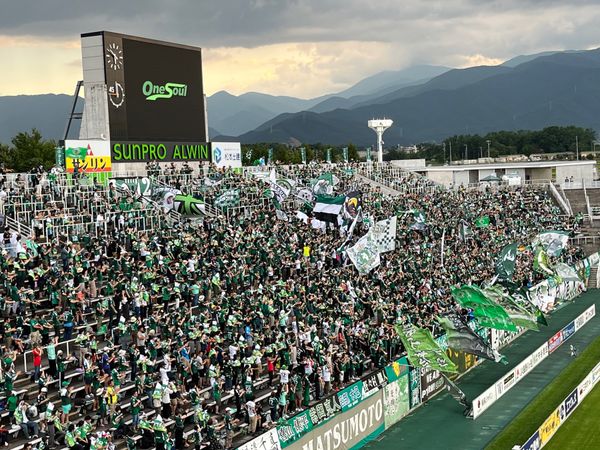 日本・長野県「サッカー観戦2」の写真