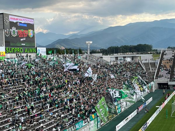 日本・長野県「サッカー観戦2」の写真
