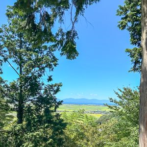 安土城跡は軽い山登りがあります。その後に信長の館は是非見て下さい。