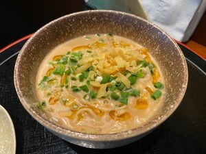 蘇州では雲呑
帰って来て上海で何故か蘇州ラーメン🍜

出国時はキャセイラウ...