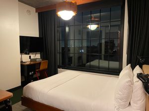 ACE HOTEL BROOKLYN
とてもオシャレで居心地の良いホテルでした。