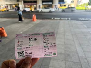 台中から台北にバスで移動🚌
320TW$(約¥1500)