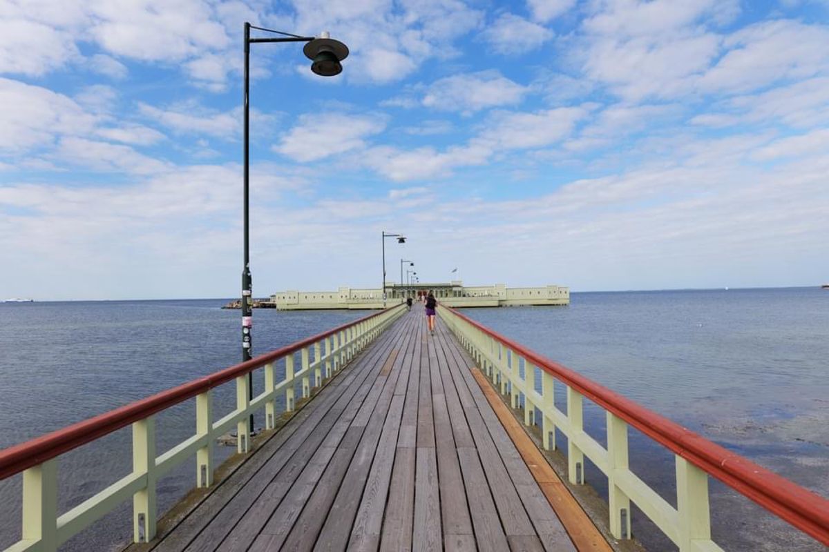 海上サウナは海に飛び込めます。
全裸の男女混浴もあります