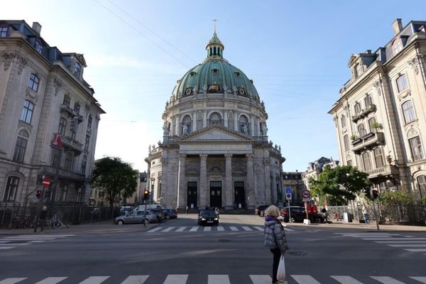 スウェーデン・マルメ「夏休みギリシャ旅」の写真：コペンハーゲンの大聖堂など