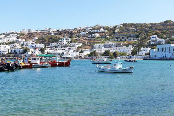 スウェーデン・マルメ「夏休みギリシャ旅」の写真：ミコノスの海辺