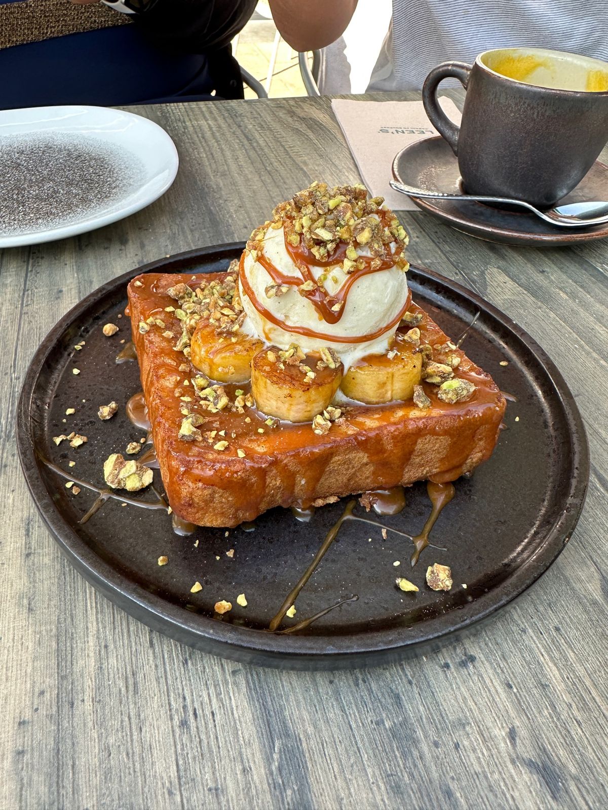 友人を訪ねて2日間だけ行って来ました！