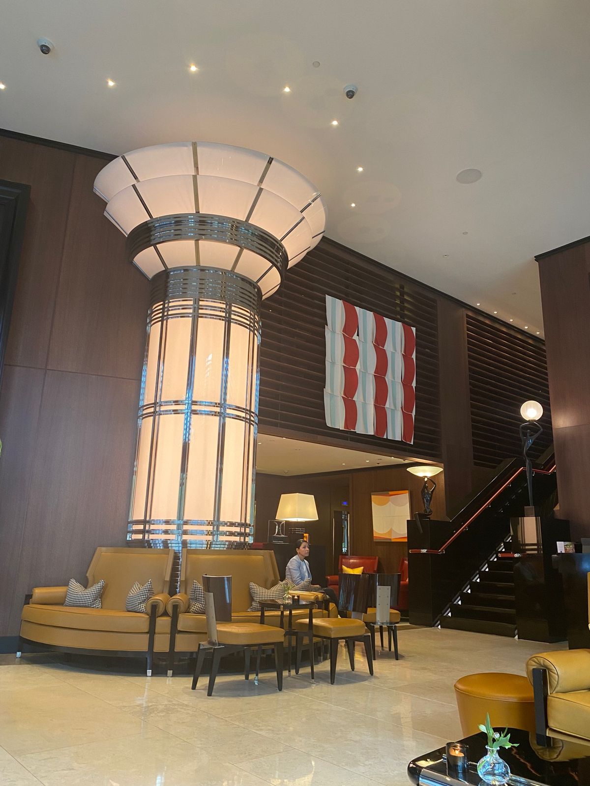 ドバイの親友と食事🍽️