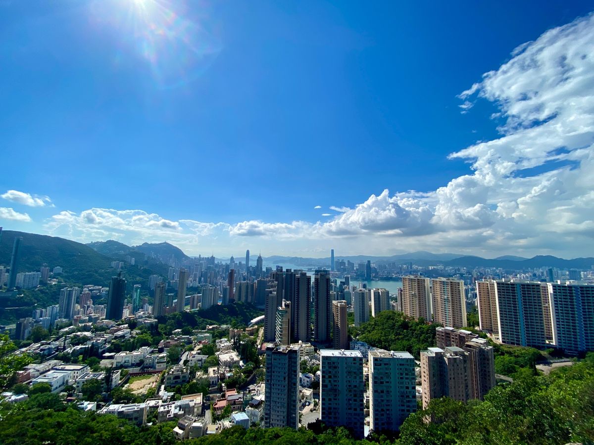 カナダ人妻の勧めで自他マンションから程近いJardine's Lookou...
