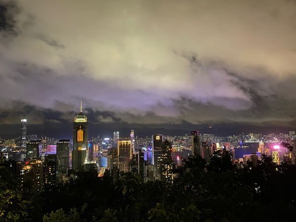 香港・跑馬地Happy Valley「NRT ✈︎ HKG ✈︎ NRT」の写真：お気に入りの場所、ピークまでカナダ人妻と...