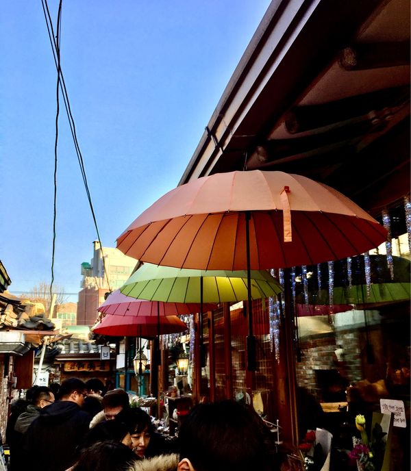 大韓民国 (韓国)・ソウル「NRT ✈︎ HKG ✈︎ ICN ✈︎ NRT」の写真：世界遺産の後は益善洞の韓屋通りへ。