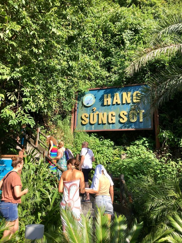 香港・赤鱲角 Chek Lap Kok「NRT ✈︎ HKG ✈︎ HAN ✈︎ HKG ✈︎ NRT」の写真：そしてクルーズのクライマックス、Hang...