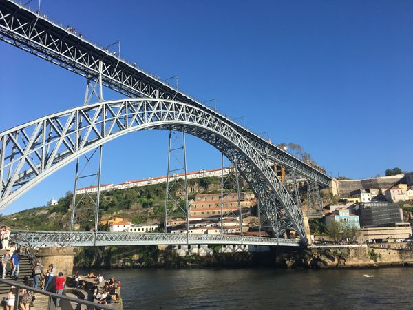 ポルトガル・リスボン「NRT ✈︎ HKG ✈︎ FOC ✈︎ LIS 🚇 OPO ✈︎ FRA  ✈︎ HKG  ✈︎ NRT」の写真：世界遺産ドンルイス1世橋