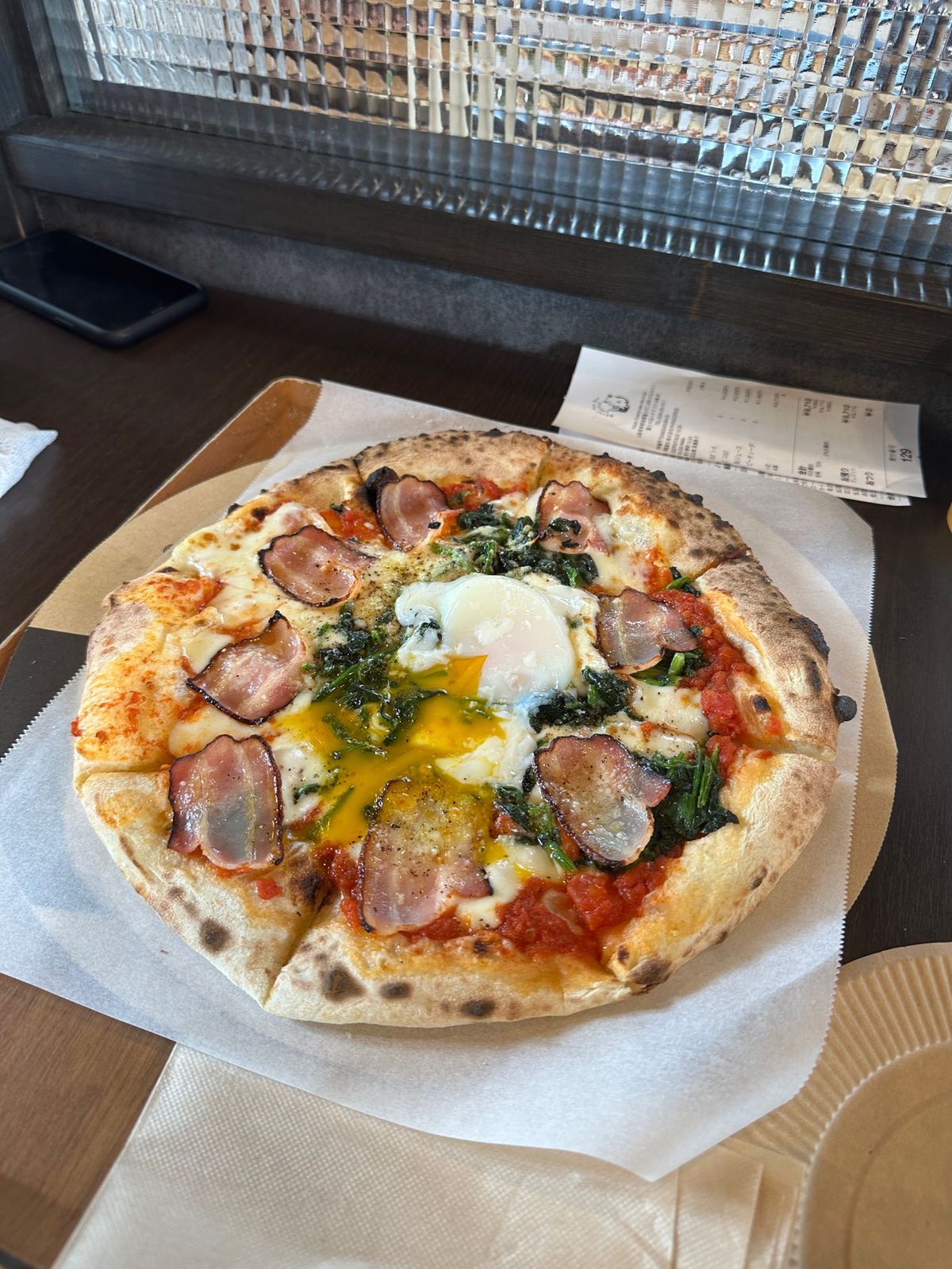 チェックアウト後ハナテラスのBRAND NEW DAY COFFEEでラン...