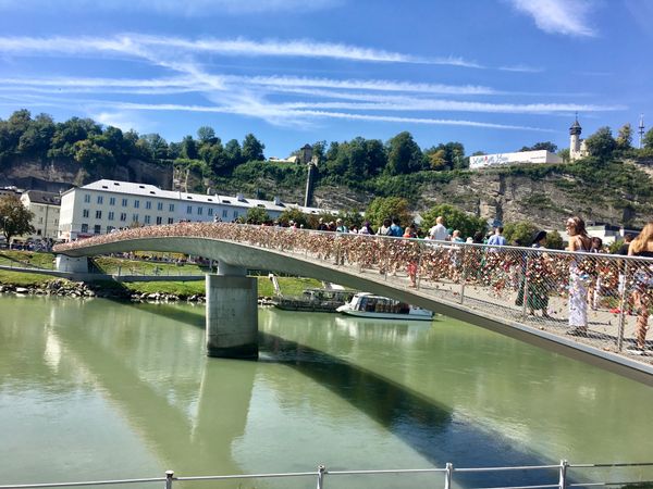 オランダ・スキポール「NRT ✈︎ HKG ✈︎ MPX ✈︎ VIE 🚇 BUD ✈︎ AMS ✈︎ HKG ✈︎ NRT 」の写真：途中ランチを頂きました。