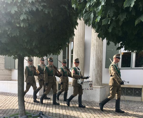 オランダ・スキポール「NRT ✈︎ HKG ✈︎ MPX ✈︎ VIE 🚇 BUD ✈︎ AMS ✈︎ HKG ✈︎ NRT 」の写真：ブダ城周辺を散策