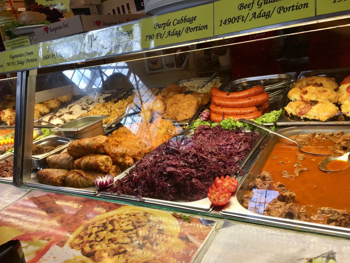 ここで食べたシュニッツェルとザワークラウトとロールキャベツが、全然駄目だっ...