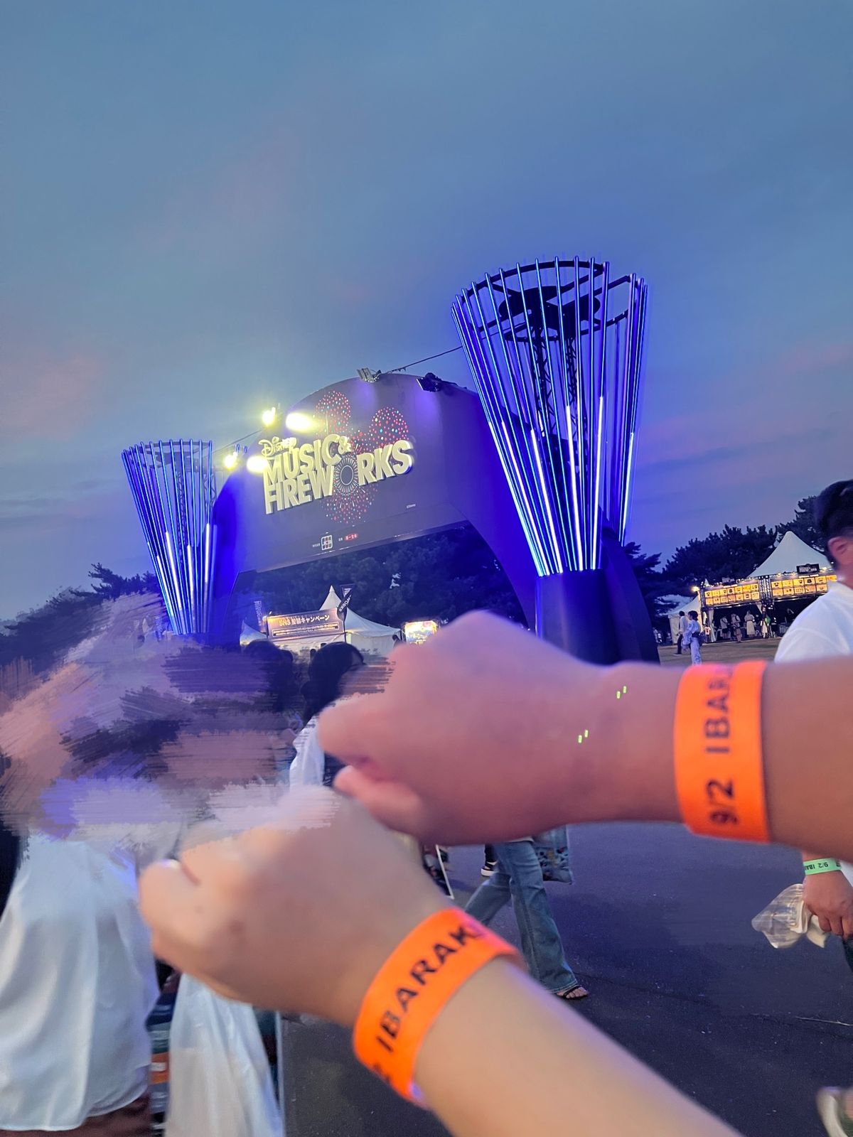 初めこんなに近くて花火見た
しかもディズニーの音楽に合わせて♩¨̮
感動し...