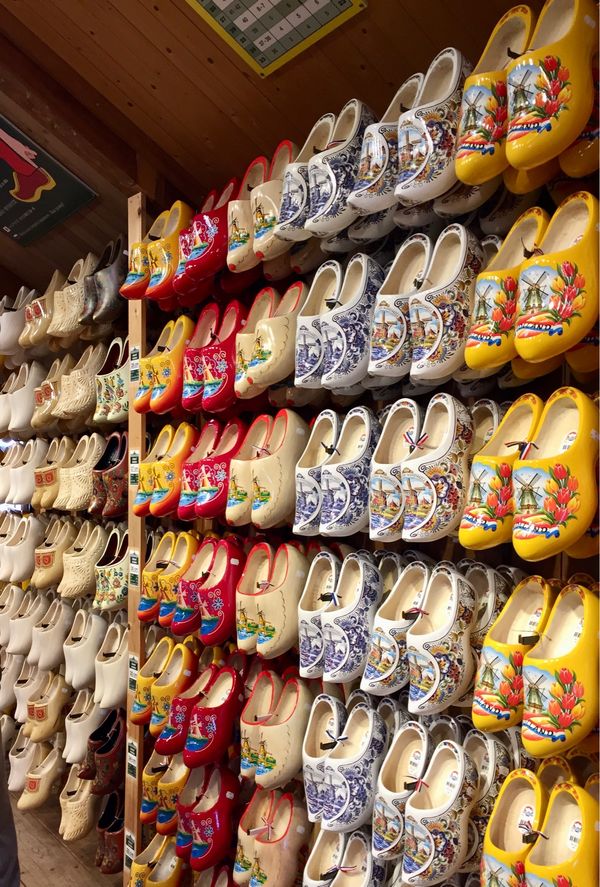 オランダ・アムステルダム「NRT ✈︎ HKG ✈︎ FRA ✈︎ AMS ✈︎ BCN ✈︎ FCO ✈︎ HKG ✈︎ NRT」の写真：帰路に着きます