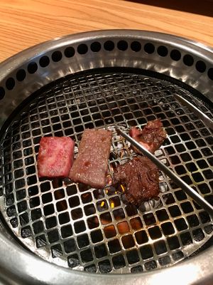 翌日夜は焼肉