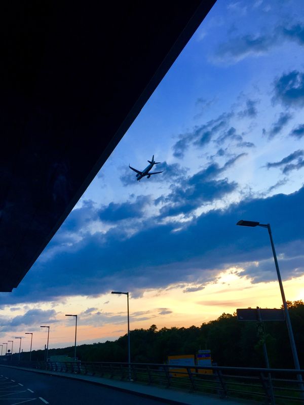 イギリス(英国)・ロンドン「NRT ✈︎ HKG ✈︎ LHR ⛐ LGW ✈︎ DBV ⛐ SPU ✈︎ FRA ✈︎ HKG ✈︎ NRT」の写真