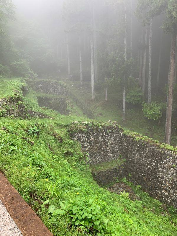 日本・栃木県「群馬そして栃木」の写真：荒船風穴