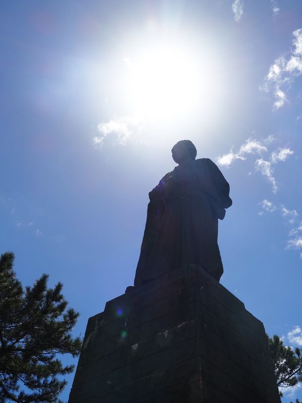 日本・高知「高知旅行」の写真：坂本龍馬像
思ったよりかなり大きかった！