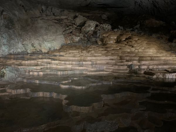 日本・山口県「年末旅行」の写真：秋芳洞から萩へ