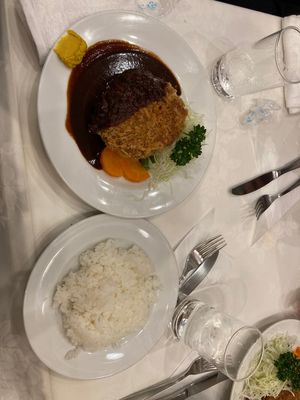 食べログで名店に選出された店です。