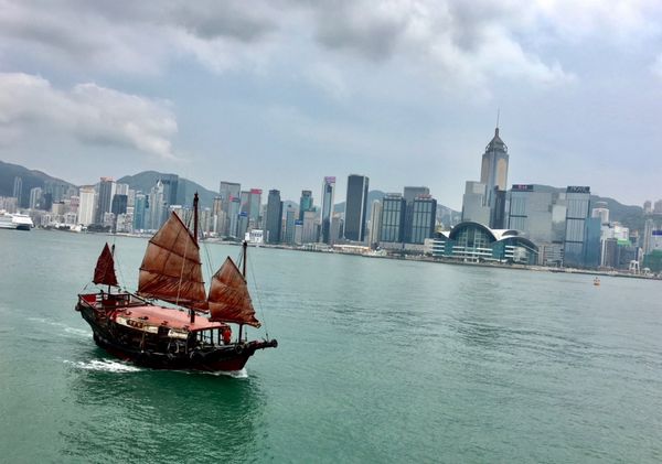 香港・跑馬地 Happy Valley「NRT ✈︎ HKG ✈︎ HKG」の写真：この日は豪華、接待でランチはペニンシュラ...