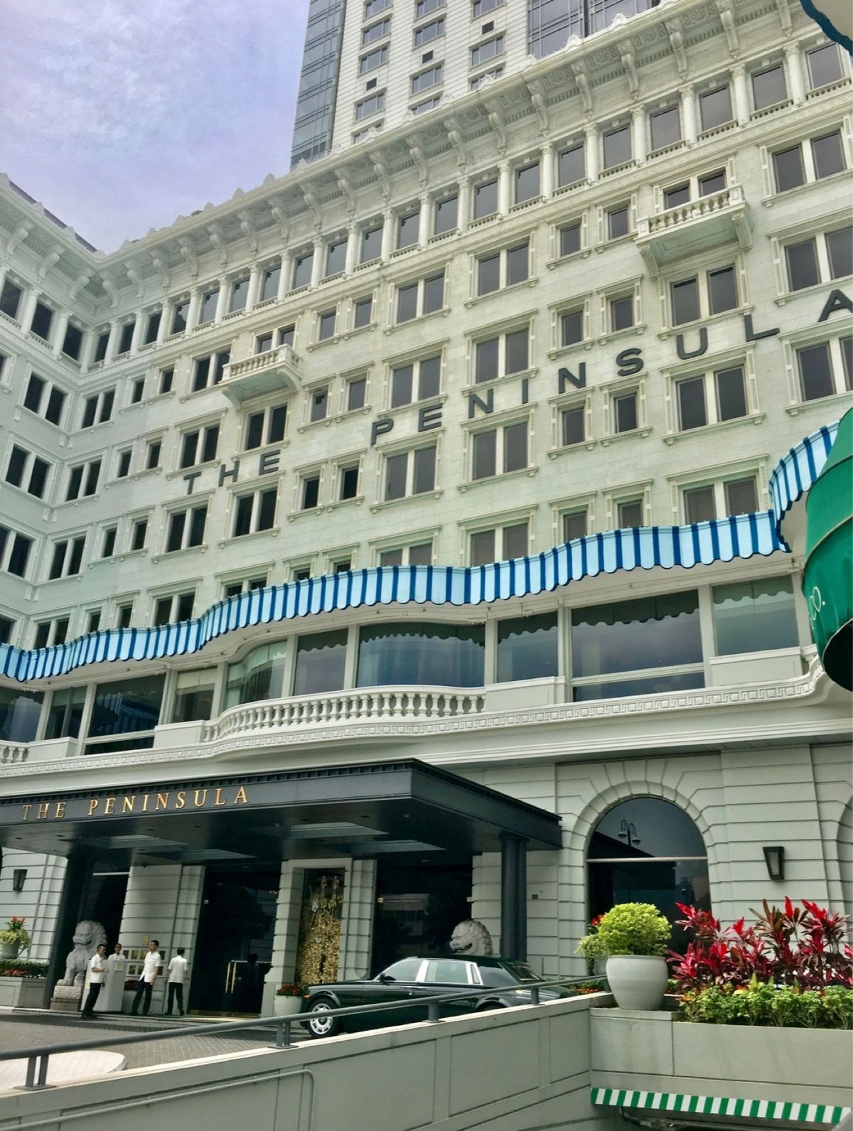 この日は豪華、接待でランチはペニンシュラ、夜はマンダリン