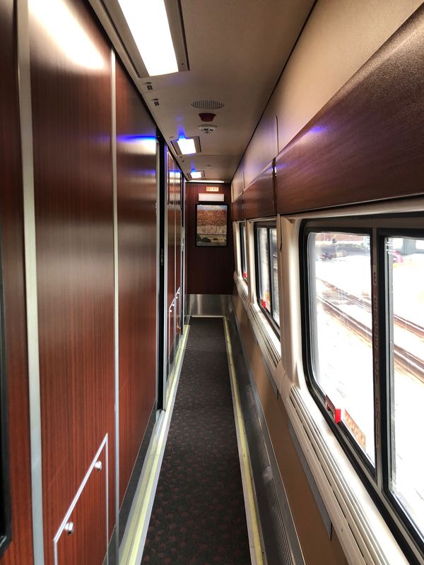 アメリカ(米国)・ニューヨーク「2022.04 ORD.MIA.JFK」の写真：車内探検
シャワーもあります