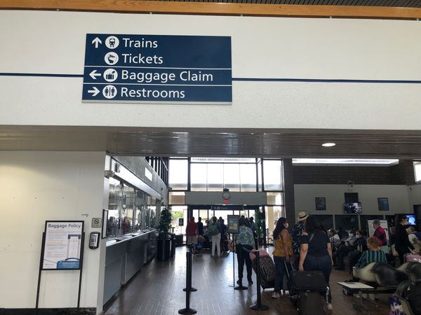 アメリカ(米国)・ニューヨーク「2022.04 ORD.MIA.JFK」の写真：きょうはアムトラックの旅
シルバーサービ...