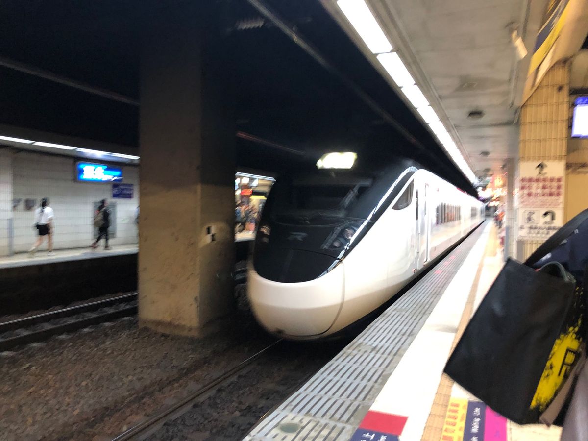 新しい電車特急
3000型自強號