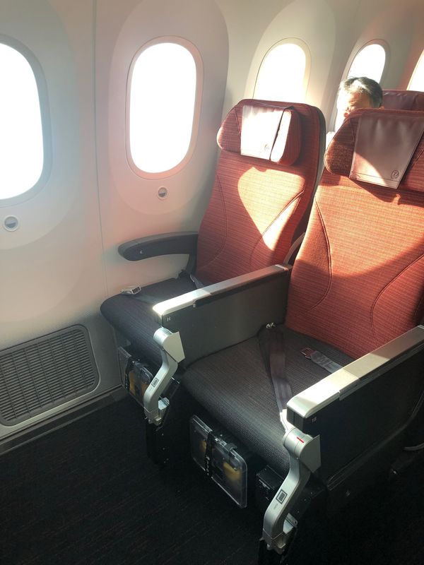 台湾・台北「2022.11TSA台湾列車の旅」の写真：乗り込みました❣️
出発