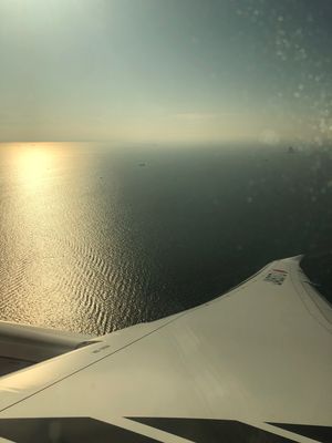 朝日を浴びて出発
エコmealはチョイとつまむくらい