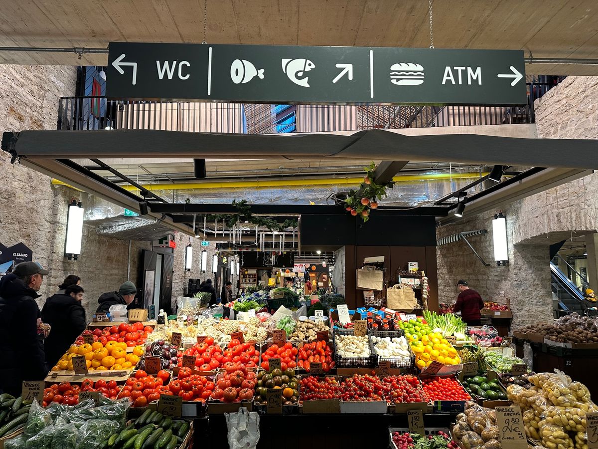 ヴァルティマーヤ市場
冬に食べるアイスも中々