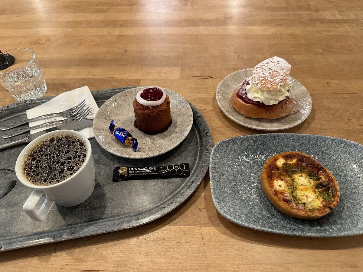 1/3
買物に食事にラストスパート
空港に向かいます