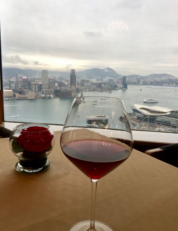 香港・跑馬地 Happy Valley「NRT ✈︎ HKG ✈︎ NRT」の写真