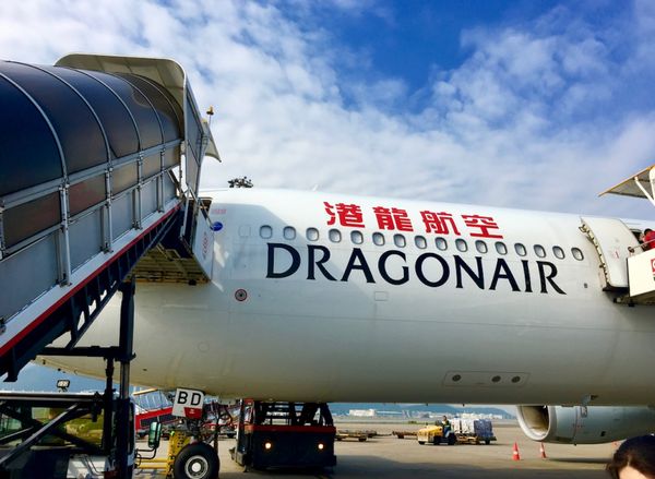 香港・跑馬地 Happy Valley「NRT ✈︎ HKG ✈︎ PVG ✈︎ NRT」の写真：上海へ仕事で向かいます。