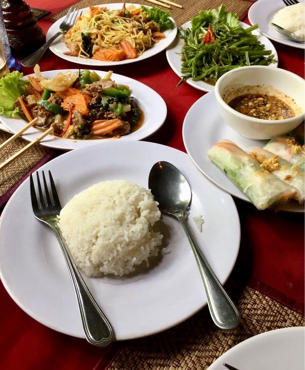 香港・跑馬地 Happy Valley「NRT ✈︎ HKG ✈︎ REP ✈︎ HKG ✈︎ HND」の写真：ランチもクメール