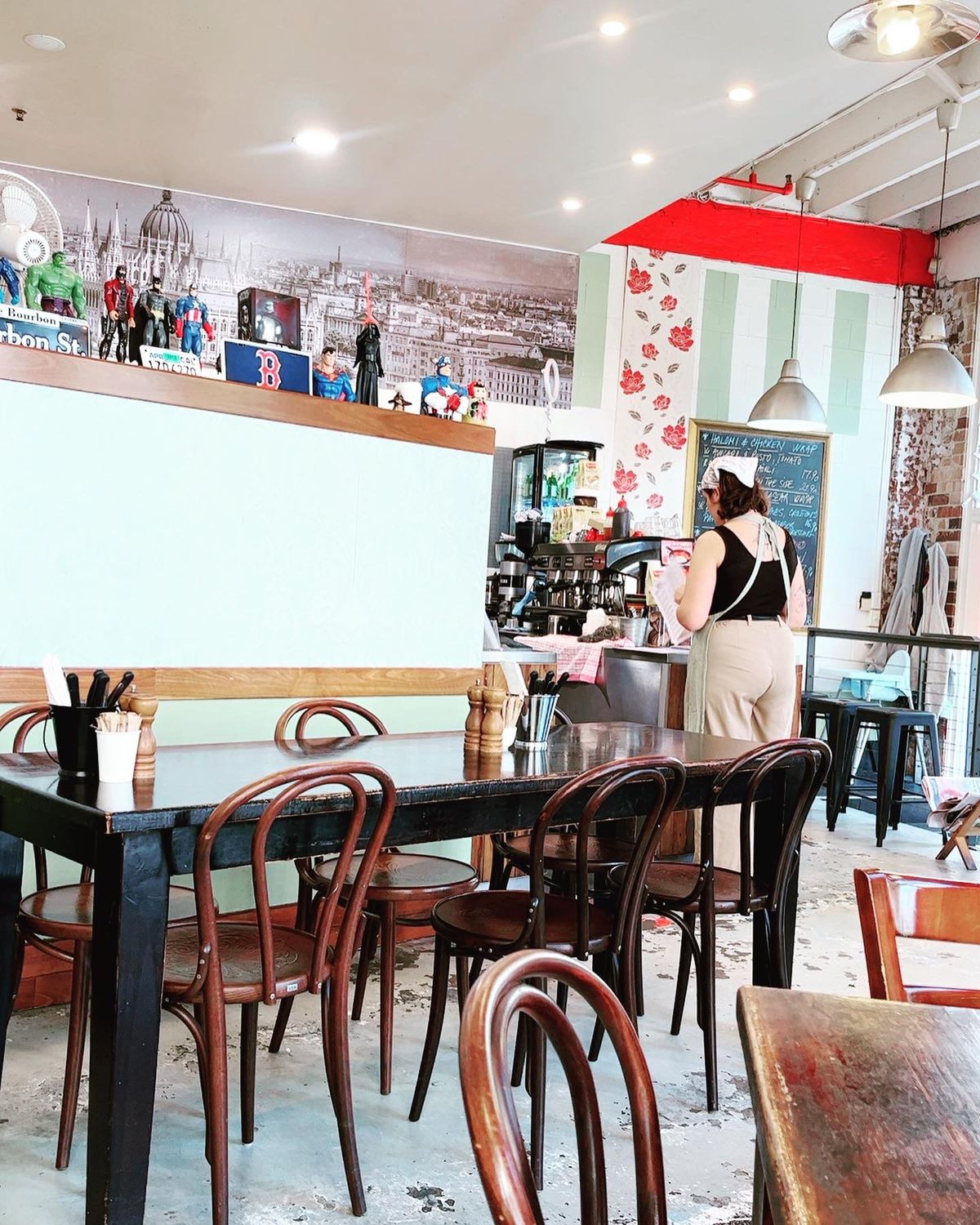 •3枚目/エッグベネディクト
 ベーコンとマッシュルームハーフアンドハーフ...