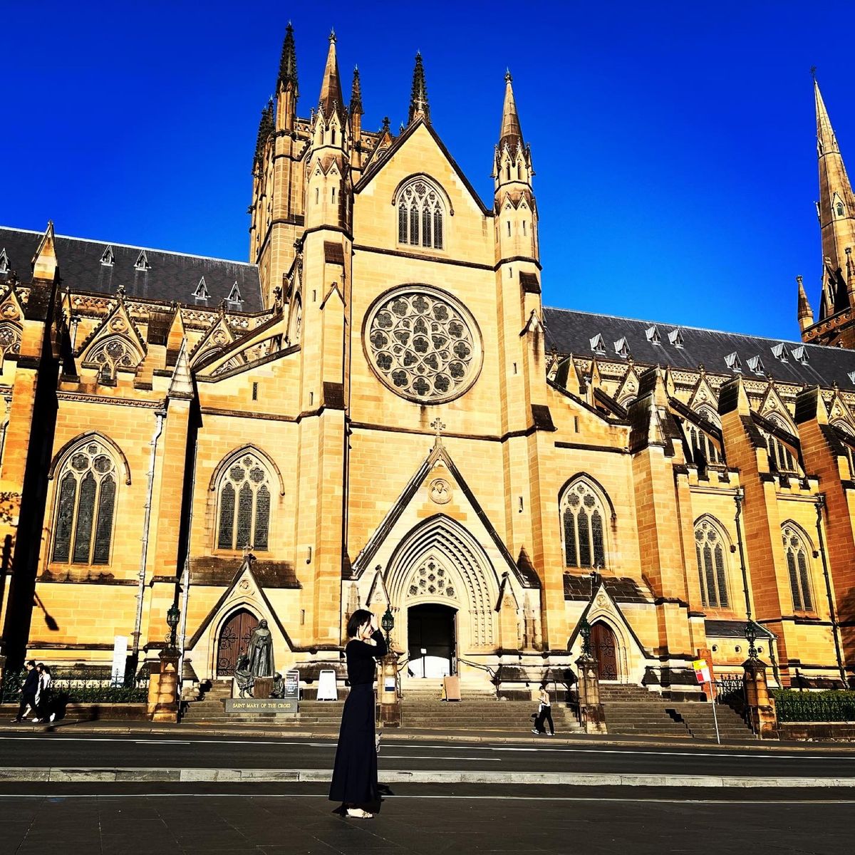 •3枚目/エッグベネディクト
 ベーコンとマッシュルームハーフアンドハーフ...