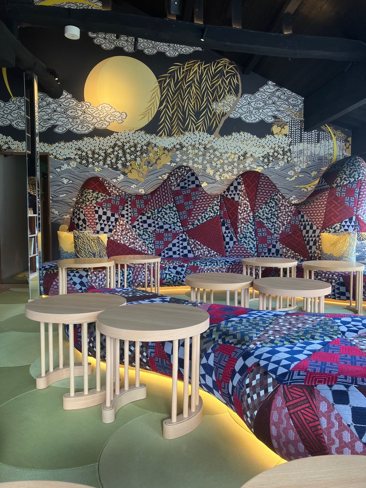 泊まってみたかった宿の別邸。
炭平別邸。
来ト時。