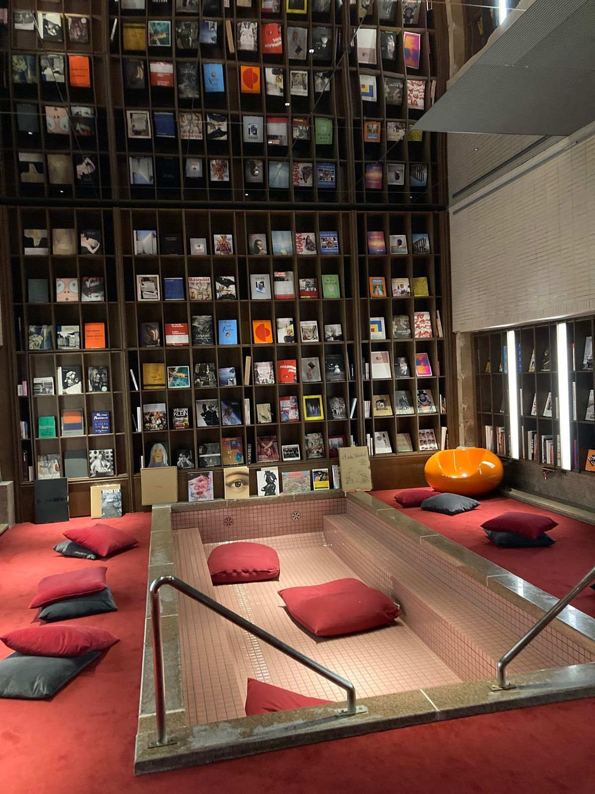 泊まりたかったところ。
松本十帖の松本本箱📕
素敵でした。