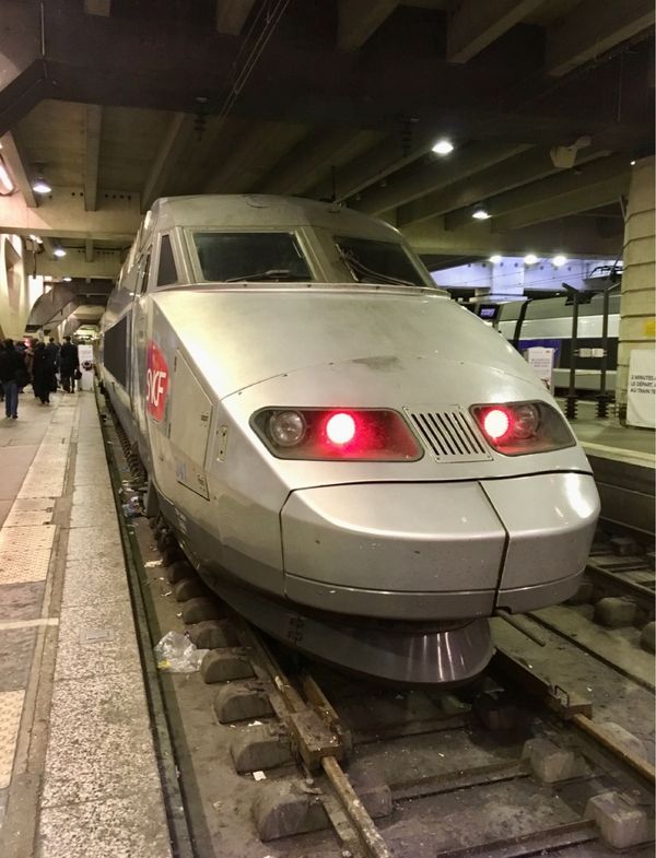 香港・跑馬地 Happy Valley「NRT ✈︎ HKG ✈︎ CDG ✈︎ GOA 🚇 Monterosso 🚇 Milano ✈︎ HKG」の写真：翌日はモンパルナスからモン•サン•ミッシ...