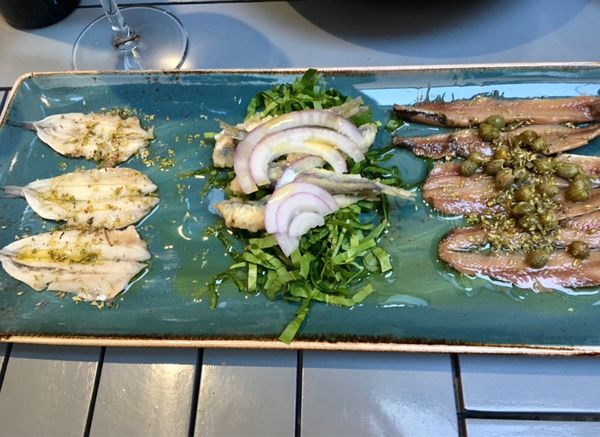 香港・跑馬地 Happy Valley「NRT ✈︎ HKG ✈︎ CDG ✈︎ GOA 🚇 Monterosso 🚇 Milano ✈︎ HKG」の写真