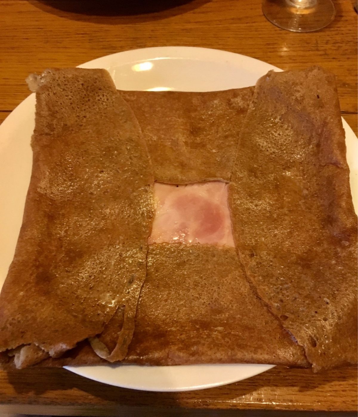 サンジェルマン•デ•プレまで歩いてランチ