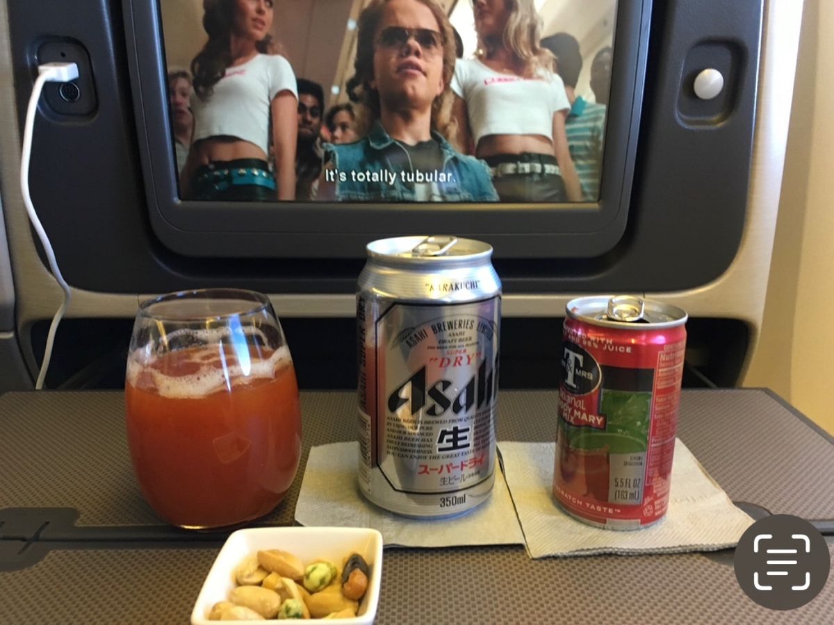 カナダ人妻の甥が、シンガポールの病院に入院した為、お見舞いです。