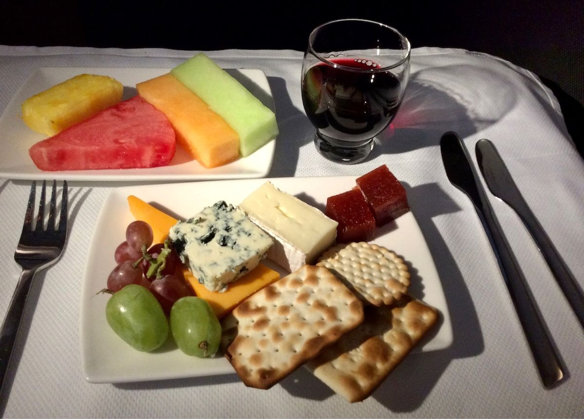 いつも通り香港へ。