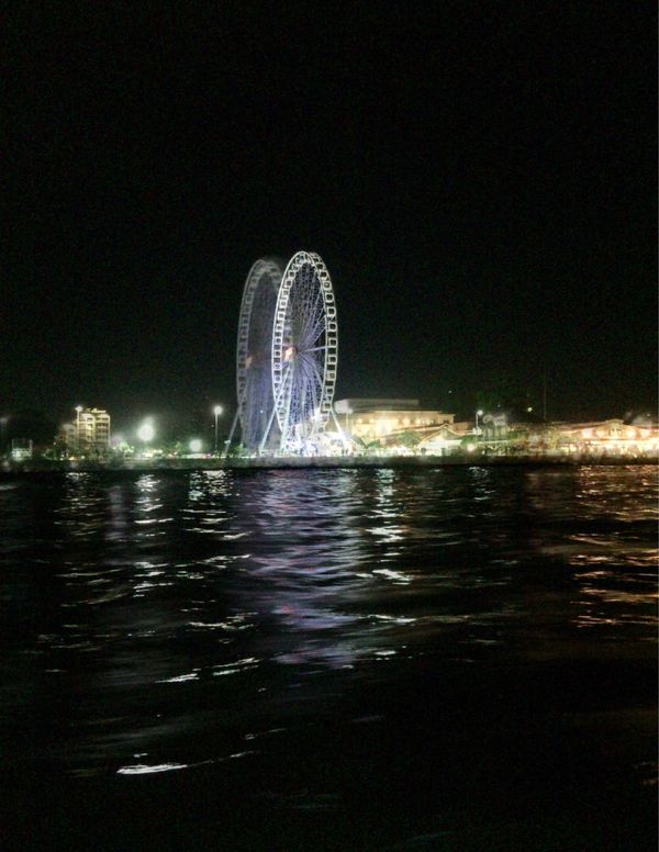 香港・跑馬地 Happy Valley「NRT ✈︎ HKG ✈︎ BKK ✈︎ HKG ✈︎ NRT」の写真：ホテル専用のボートでアジアティークへ。